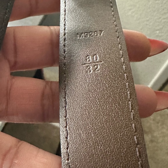 Brand new Louis Vuitton Belt - Picture 9 of 12